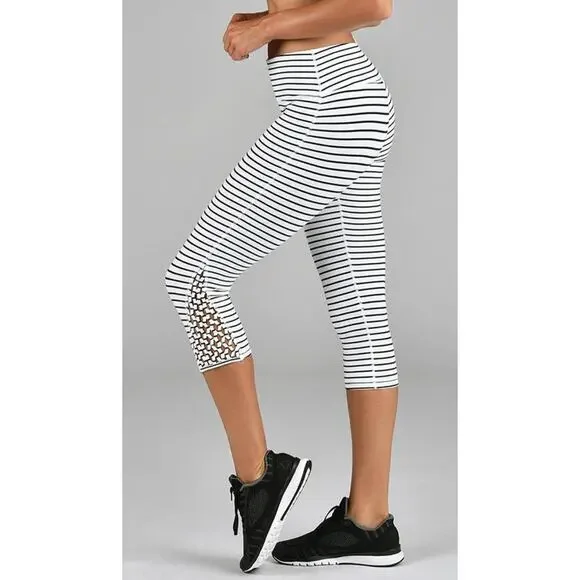 Glyder Striped Capri Leggings Lattice Hem Athleisure High Rise L - Picture 1 of 8